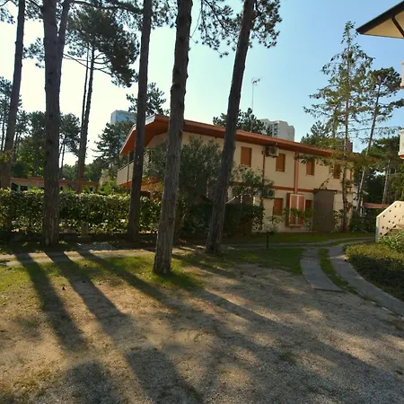 Lignano Pineta Close To The * Lignano Sabbiadoro